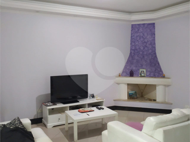 Sobrado à venda com 3 quartos, sendo 1 suíte,  em Horto, São Paulo, SP