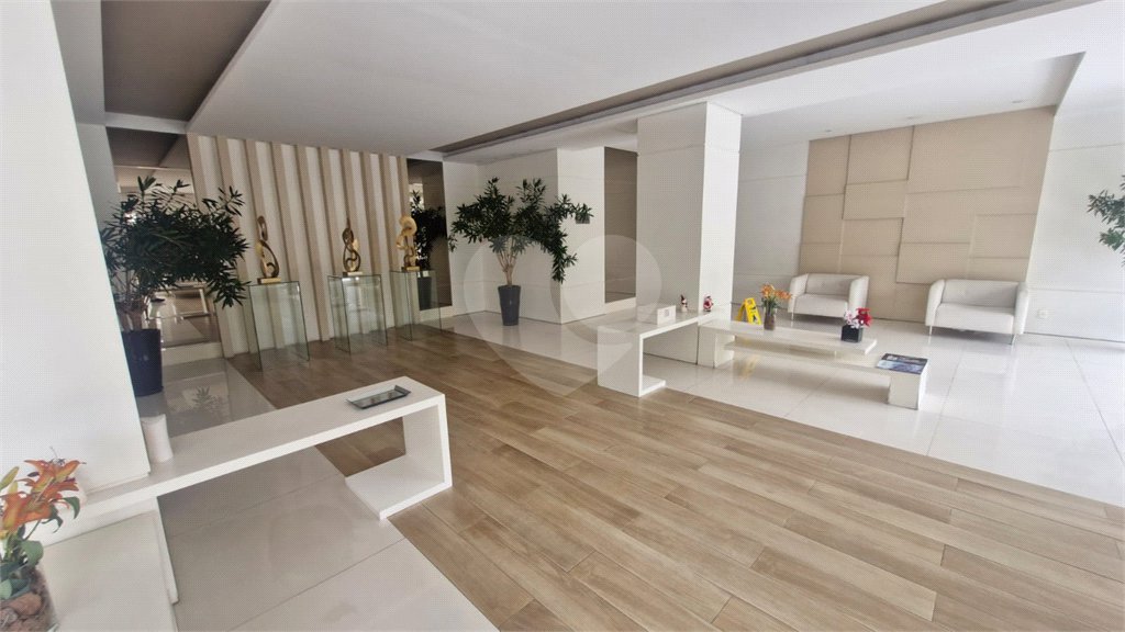 Apartamento à venda com 3 suítes em Santana, São Paulo, SP