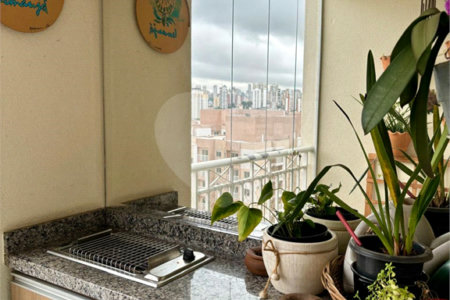 Apartamento à venda com 3 quartos, sendo 1 suíte,  em Água Branca, São Paulo, SP