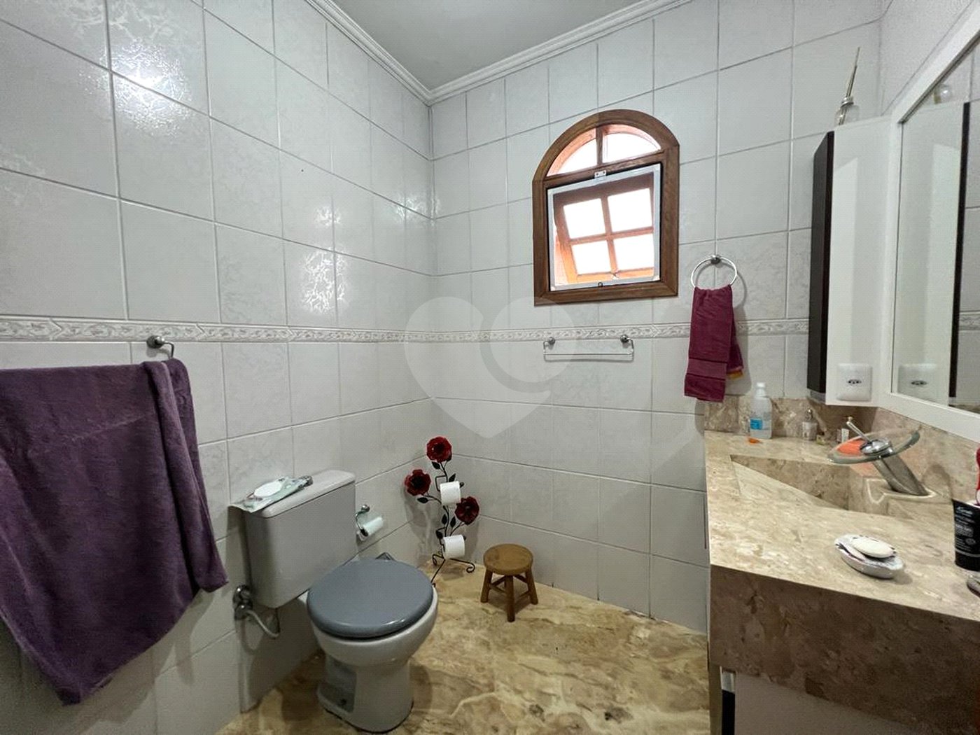 Casa à venda com 3 quartos, sendo 1 suíte,  no condomínio Ibiti do Paço, Sorocaba - SP