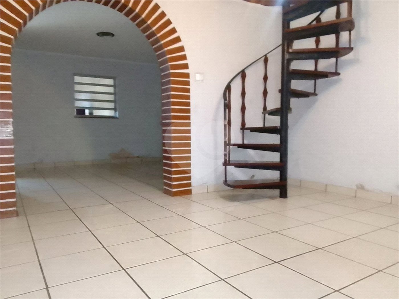 Casa à venda com 2 quartos, sendo 1 suíte, em Parada Inglesa, São Paulo, SP