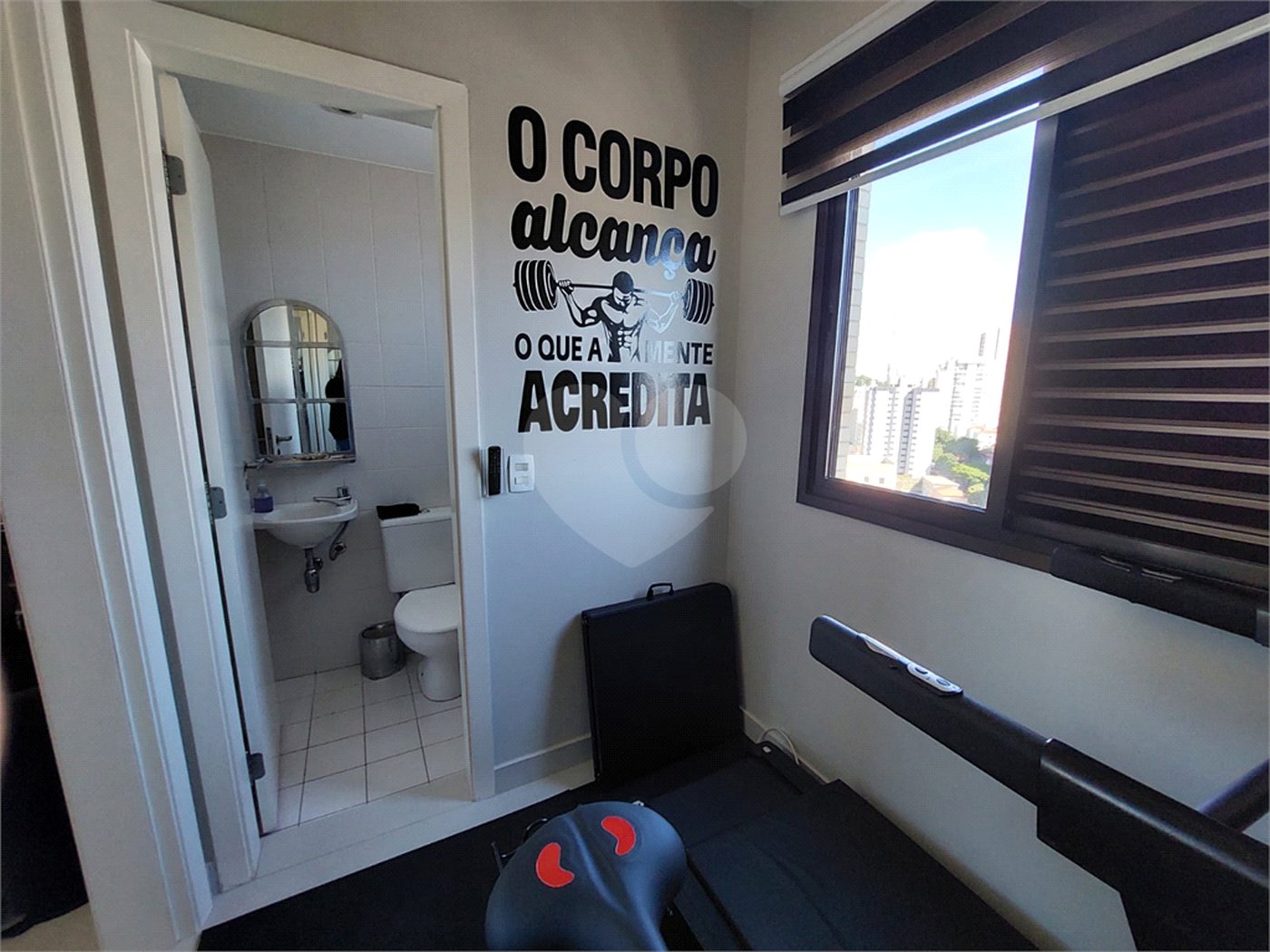 Apartamento à venda ou para alugar com 3 suítes em Perdizes, São Paulo, SP