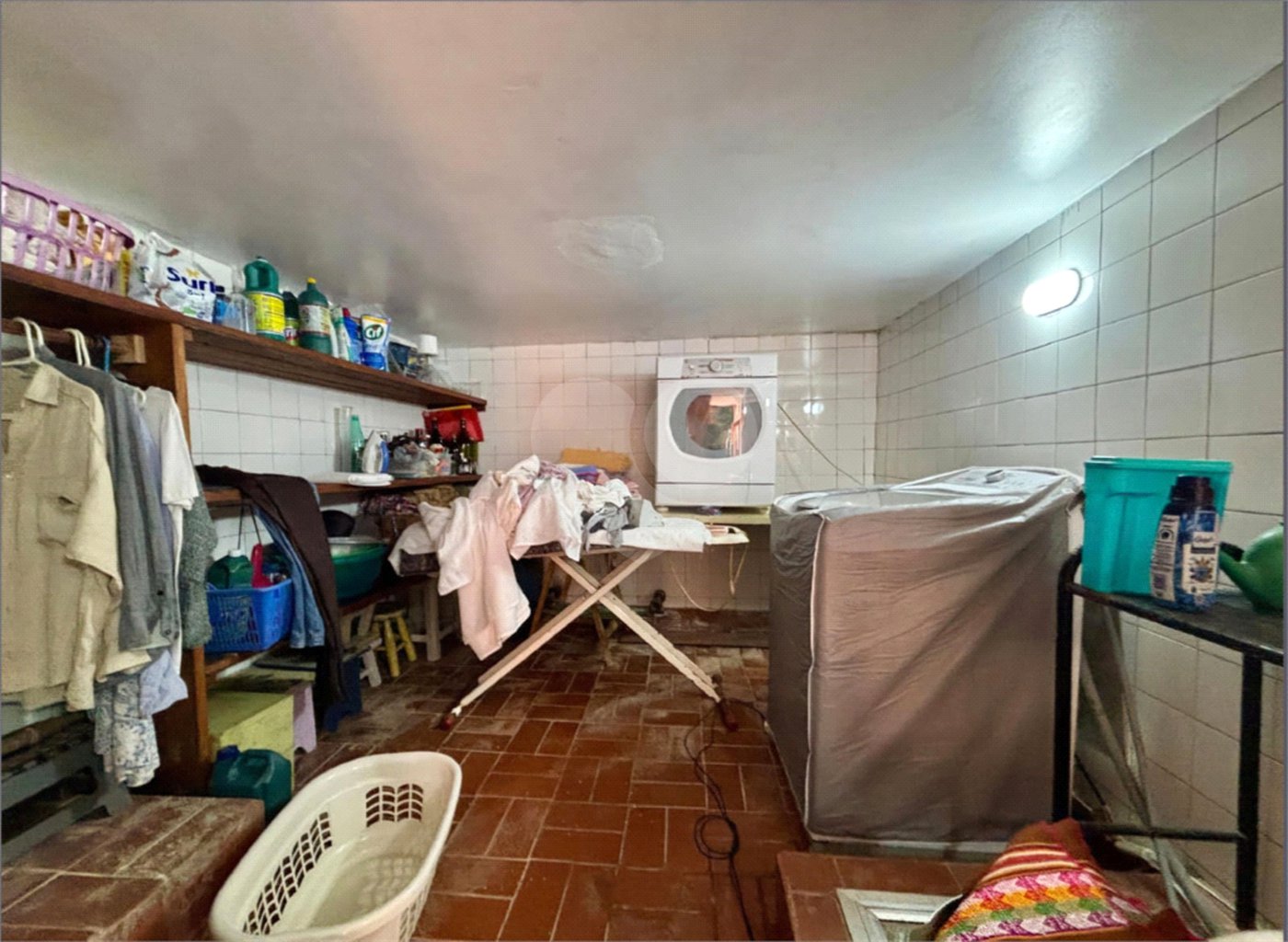 Casa à venda com 4 quartos, sendo 1 suíte, em Lagoa, Rio de Janeiro, RJ