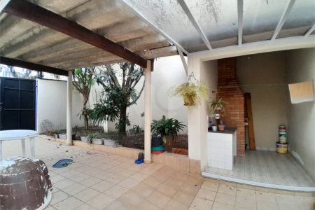Casa Térrea à venda com 4 quartos, sendo 1 suíte, em Parque Continental, São Paulo, SP