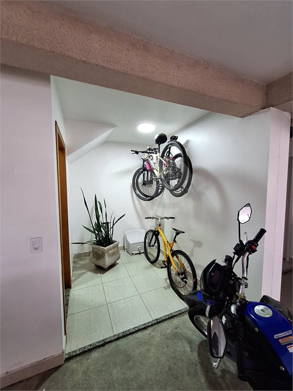 Casa à venda com 3 quartos, sendo 1 suíte, no condomínio Res San Raphael, São Paulo - SP