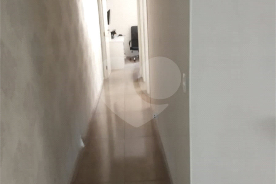 Sobrado à venda com 3 quartos, sendo 1 suíte, em Jardim Santa Beatriz, Guarulhos, SP