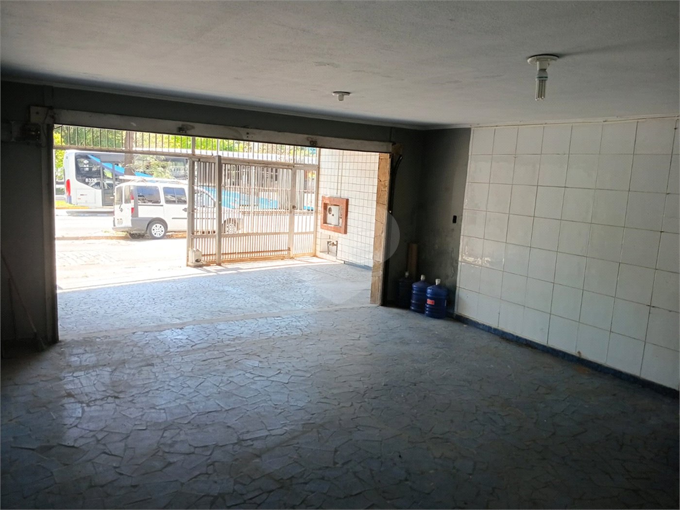 Sobrado à venda com 3 quartos, sendo 1 suíte,  no Centro, Santo André, SP
