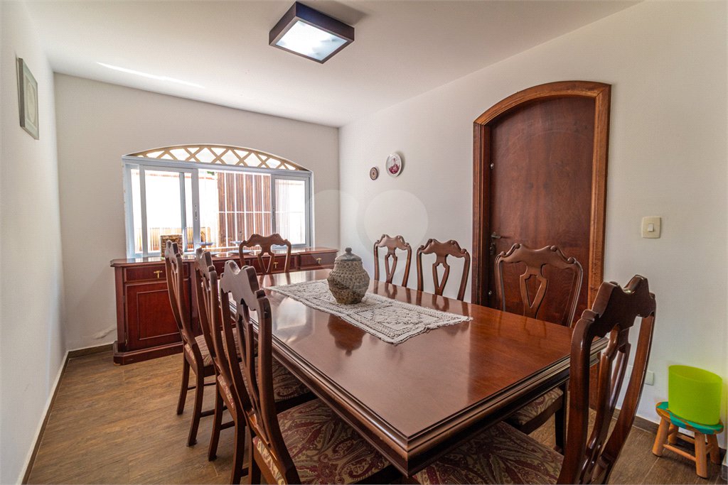 Casa de Vila à venda com 4 quartos, sendo 2 suítes, em Alto da Boa Vista, São Paulo, SP