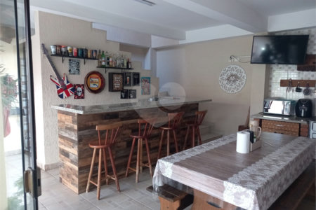 Casa à venda com 3 quartos, sendo 1 suíte,  em Parada Inglesa, São Paulo, SP