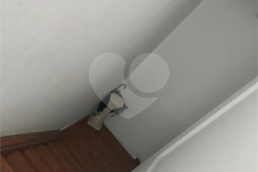 Casa à venda com 7 quartos, sendo 1 suíte, em Santana, São Paulo, SP