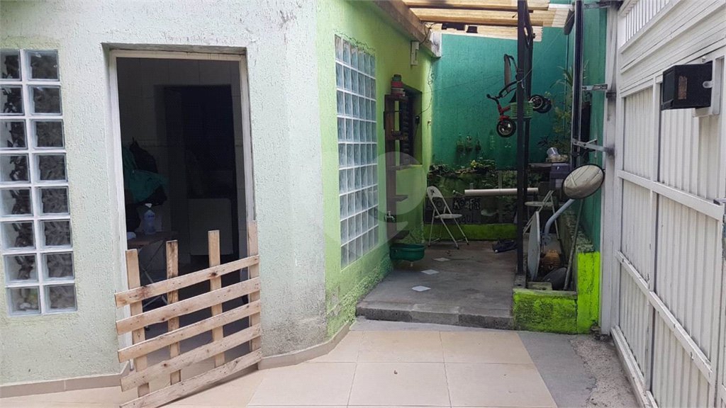 Sobrado à venda com 2 suítes em Vila Paulicéia, São Paulo, SP