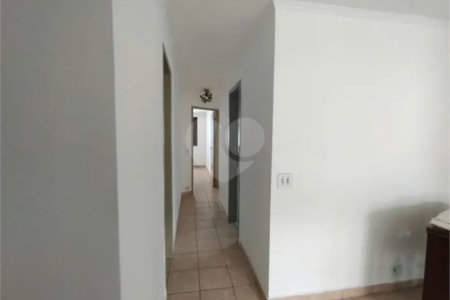 Casa de Vila à venda com 3 quartos, sendo 1 suíte,  em Jardim Esmeralda, São Paulo, SP