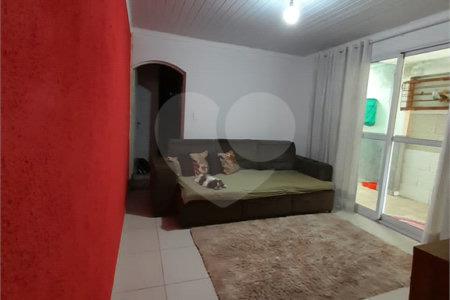 Casa Térrea à venda com 3 quartos em Recanto Feliz, Suzano, SP
