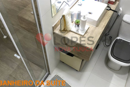 Apartamento à venda com 3 quartos, sendo 1 suíte, em Tijuca, Rio de Janeiro, RJ