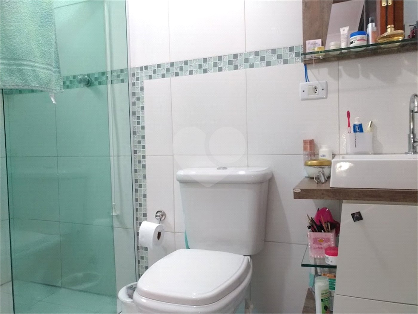 Sobrado à venda com 2 suítes em Jardim Maristela, Atibaia, SP