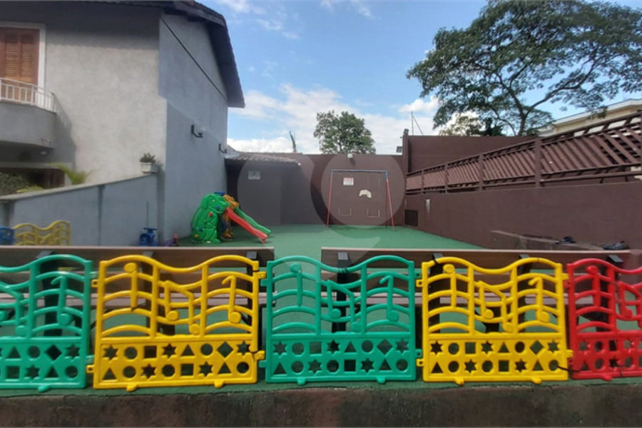 Casa à venda com 2 quartos no condomínio Parque das Araucárias, São Paulo - SP