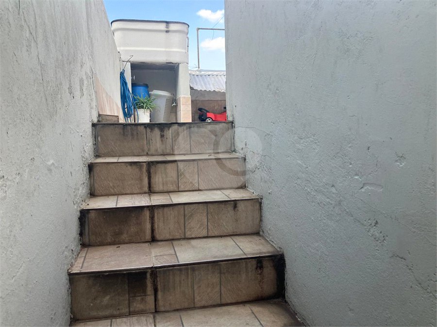 Casa Térrea à venda com 3 quartos em Vila Nivi, São Paulo, SP