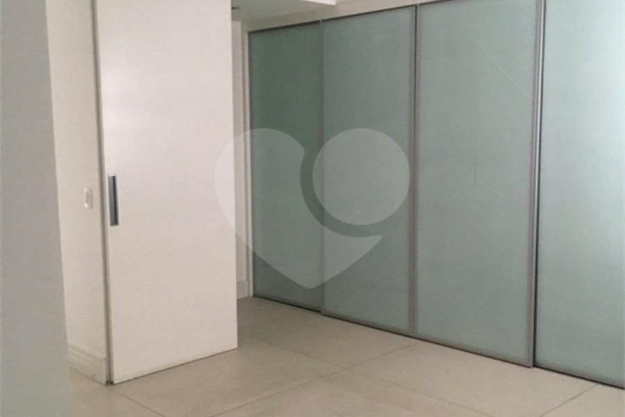 Apartamento à venda com 2 suítes em Vila Pereira Barreto, São Paulo, SP