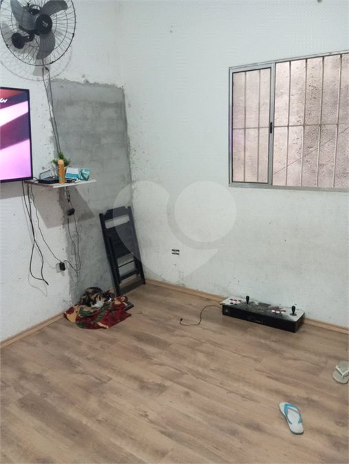 Sobrado à venda com 6 quartos, sendo 2 suítes, em Jardim Felicidade, São Paulo, SP