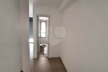 Apartamento à venda com 3 suítes em Sumarezinho, São Paulo, SP