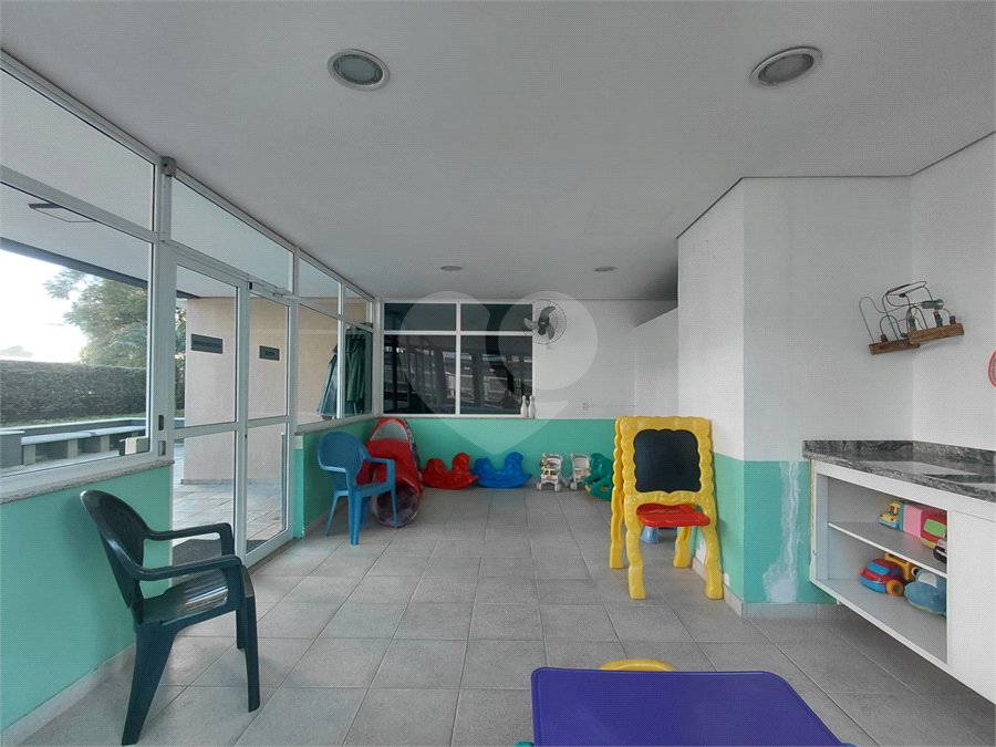 Apartamento à venda com 3 quartos, sendo 1 suíte,  em Vila Romana, São Paulo, SP