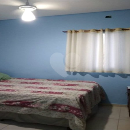 Sobrado à venda com 4 quartos em Além Ponte, Sorocaba, SP
