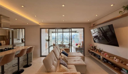 Apartamento à venda com 3 suítes em Santo Amaro, São Paulo, SP