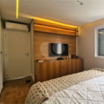 Apartamento à venda com 3 quartos, sendo 1 suíte, em Vila Uberabinha, São Paulo, SP