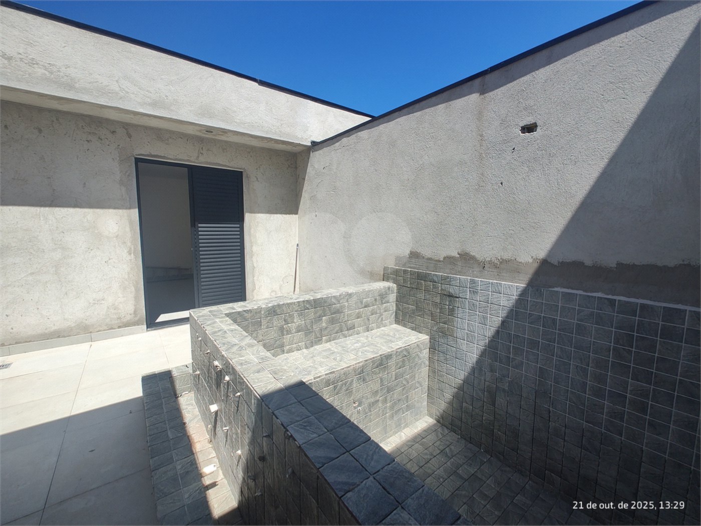 Casa Térrea à venda com 3 suítes em Jardim do Lago, Atibaia, SP