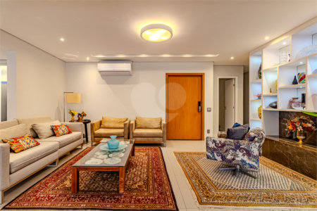 Apartamento à venda com 3 suítes em Alto da Lapa, São Paulo, SP