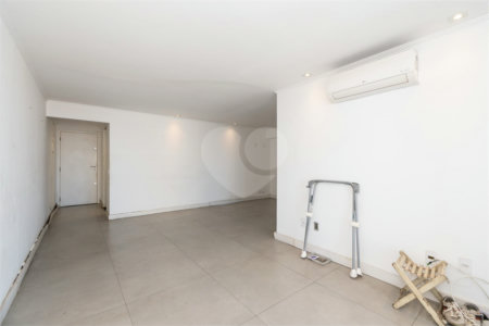 Apartamento à venda com 3 quartos, sendo 1 suíte,  em Alto da Mooca, São Paulo, SP