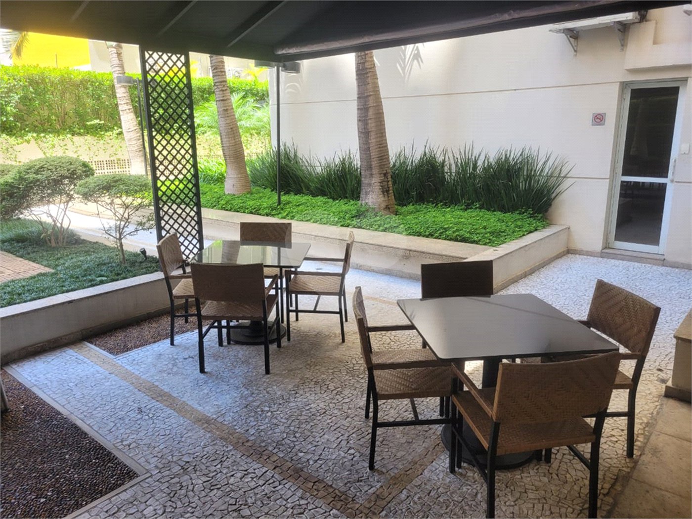 Apartamento à venda com 3 quartos, sendo 2 suítes, em Vila Uberabinha, São Paulo, SP
