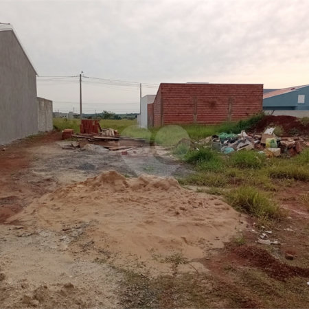 Terreno à venda com 2 quartos em Parque Itapê, Itapetininga, SP