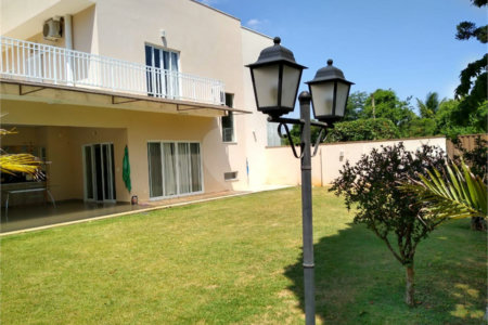 Casa à venda com 3 quartos, sendo 1 suíte, no condomínio Jd Portal de Itaici, Indaiatuba - SP