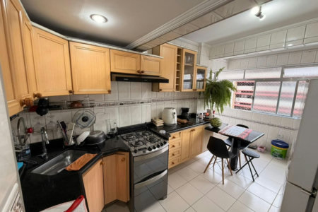 Apartamento com 3 dormitórios à venda, 156 m² por R$ 700.000,00 - Gonzaga - Santos/SP