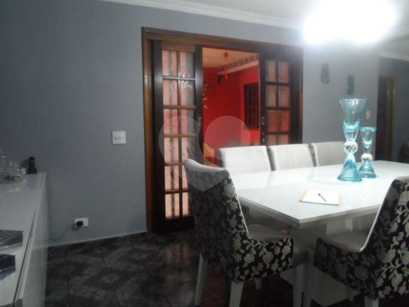 Prédio à venda com 4 quartos em Santana, São Paulo, SP