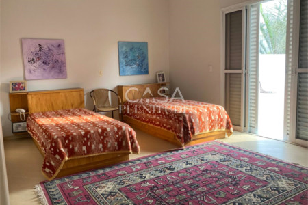 Casa em condomínio à venda com 4 quartos, sendo 3 suítes, em Aparecidinha, Sorocaba, SP