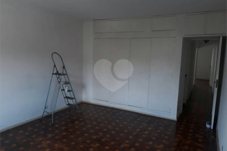 Sobrado à venda com 3 quartos em Jardim Franca, São Paulo, SP