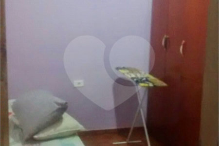 Sobrado à venda com 3 quartos, sendo 1 suíte, em Vila Santo Estéfano, São Paulo, SP