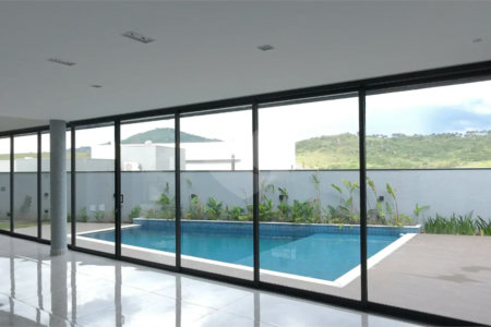 CASA ALTO PADRÃO | 5 SUÍTES | CONDOMÍNIO CLUBE – ATIBAIA