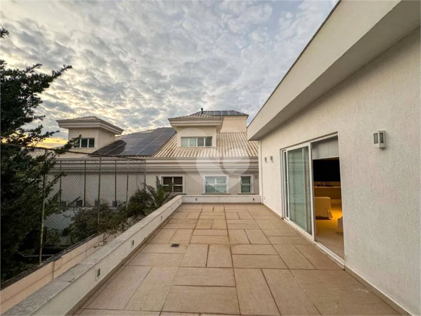 Casa à venda com 5 suítes no condomínio Malibu, Rio de Janeiro - RJ
