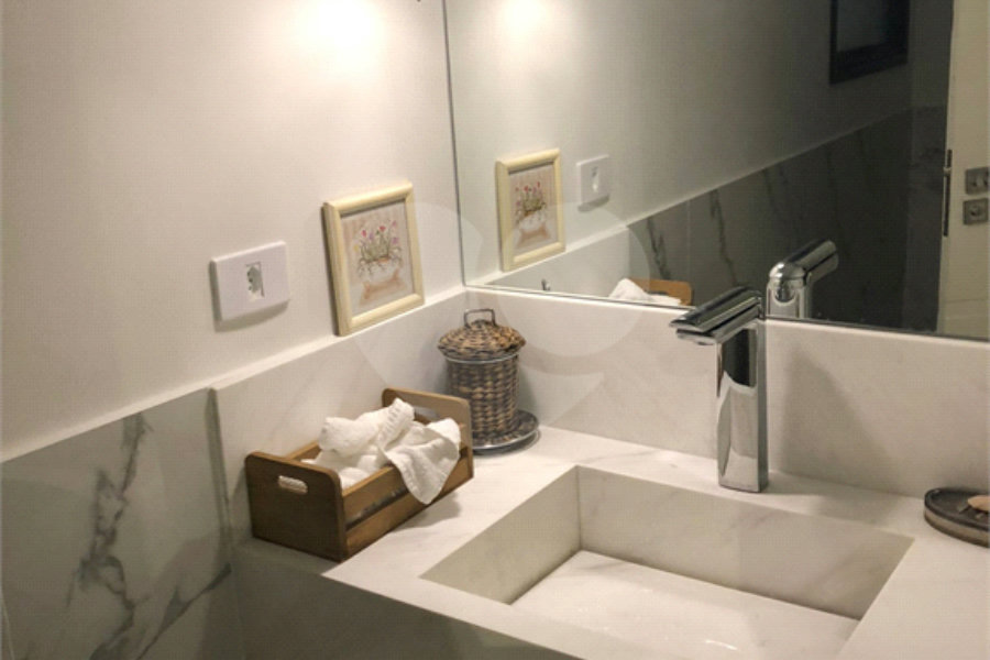 Casa à venda ou para alugar com 4 suítes no condomínio Residencial Tamboré 10, Santana de Parnaíba - SP