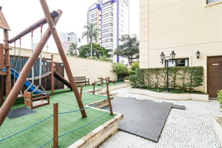 Apartamento à venda com 4 quartos, sendo 3 suítes, em Brooklin Paulista, São Paulo, SP