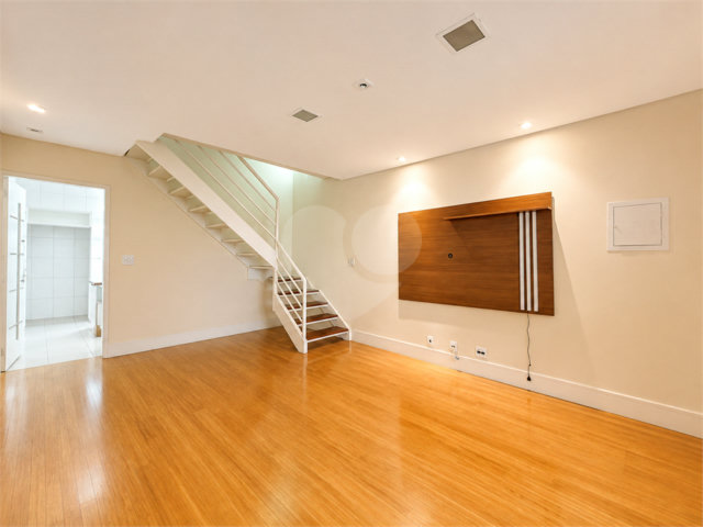 Casa à venda com 2 quartos no condomínio Residencial Vila das Margaridas, São Paulo - SP