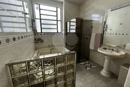 Cobertura à venda com 4 quartos, sendo 1 suíte,  em Rio Comprido, Rio de Janeiro, RJ