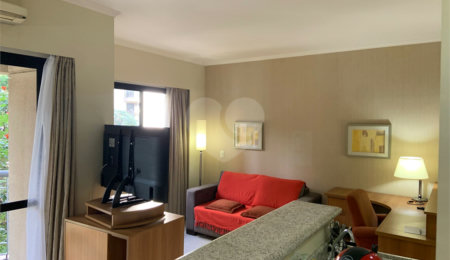 Flat à venda com 2 suítes em Jardim Europa, São Paulo, SP