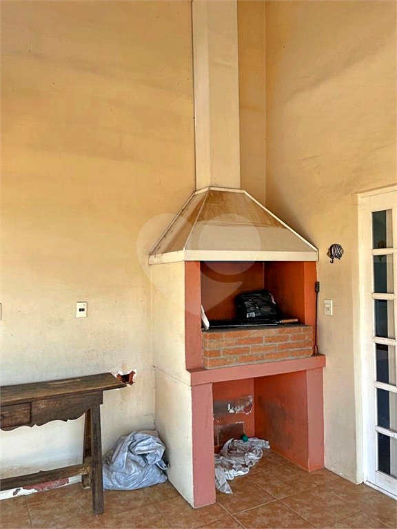 Casa à venda com 4 quartos, sendo 3 suítes,  no condomínio Terras de Santa Teresa, Itupeva - SP