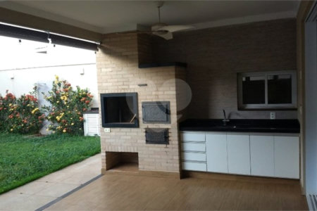 Casa térrea no Condomínio Residencial San Marco- Ilha Liesina.