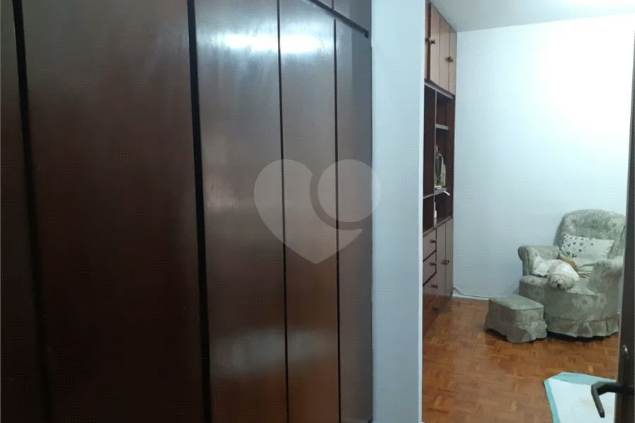Sobrado à venda com 3 quartos, sendo 1 suíte, em Horto, São Paulo, SP