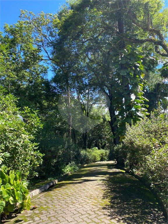 Sítio à venda com 4 quartos, sendo 3 suítes, em Aguas de Igaratá, Igaratá, SP